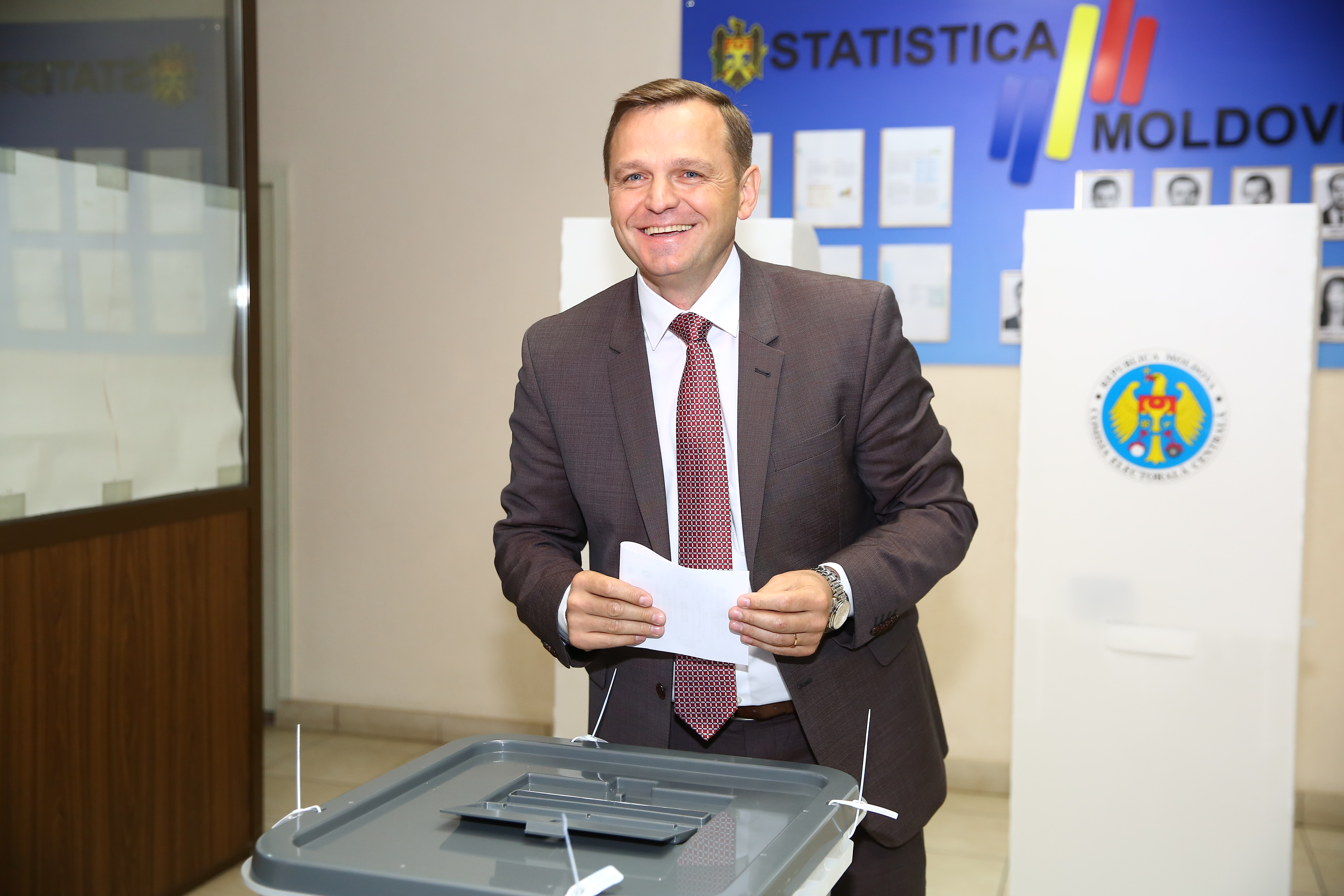 Andrei Năstase, secție vot11