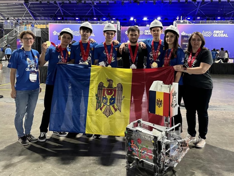 Facebook/FIRST Global Team Moldova